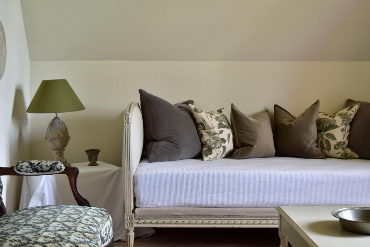 Bed and Breakfast Manoir De Plaisance Benon Exterior foto