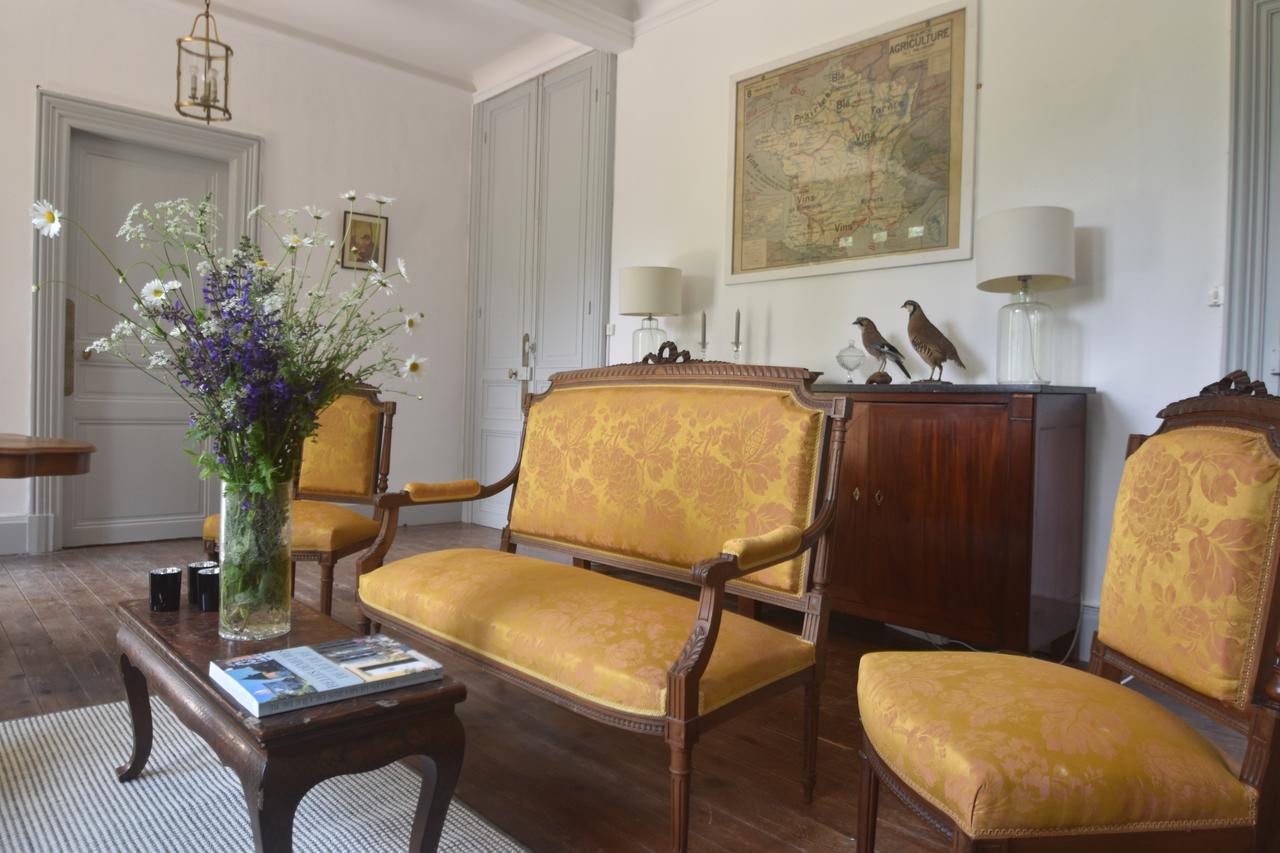 Bed and Breakfast Manoir De Plaisance Benon Exterior foto