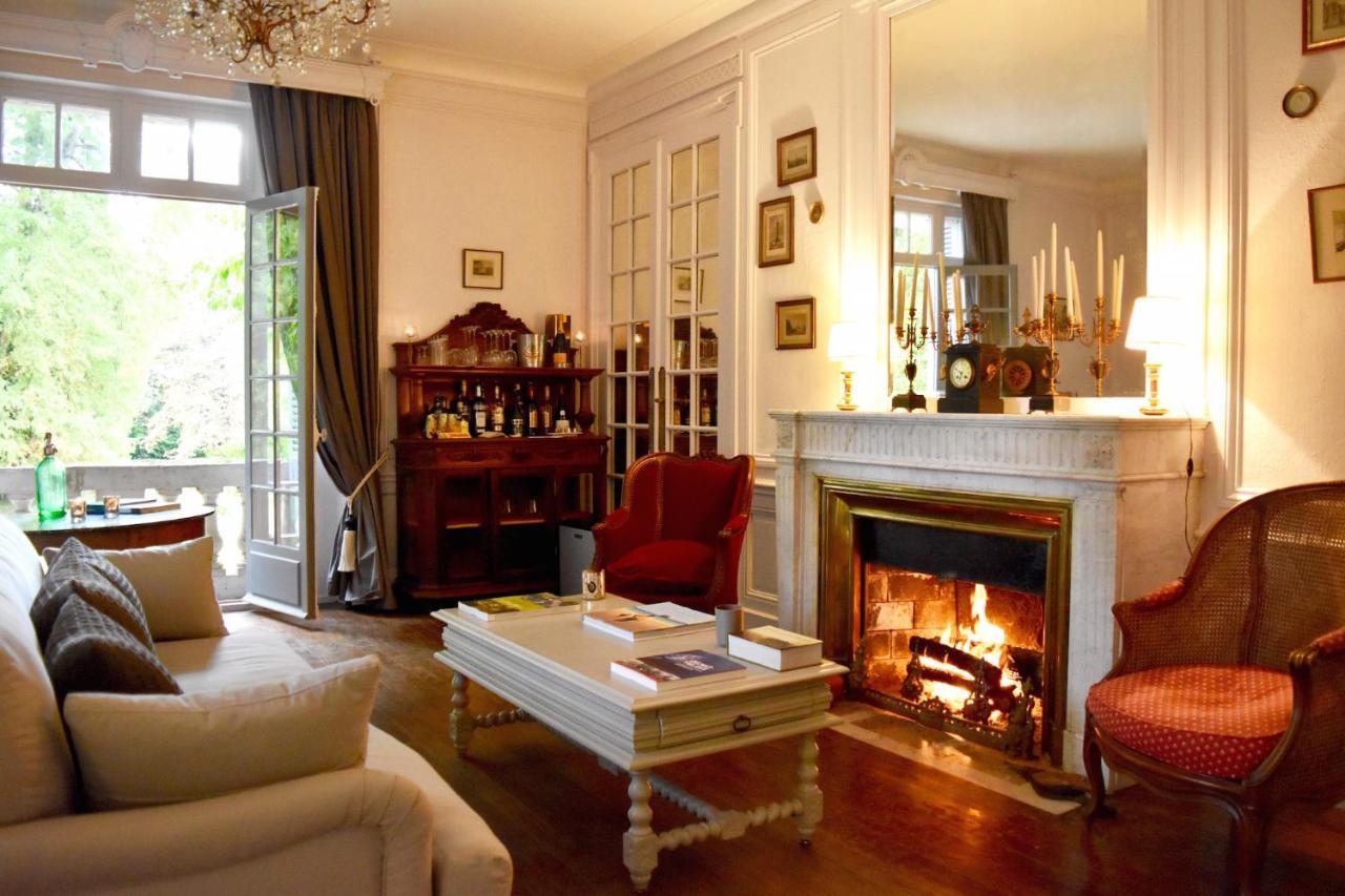 Bed and Breakfast Manoir De Plaisance Benon Exterior foto