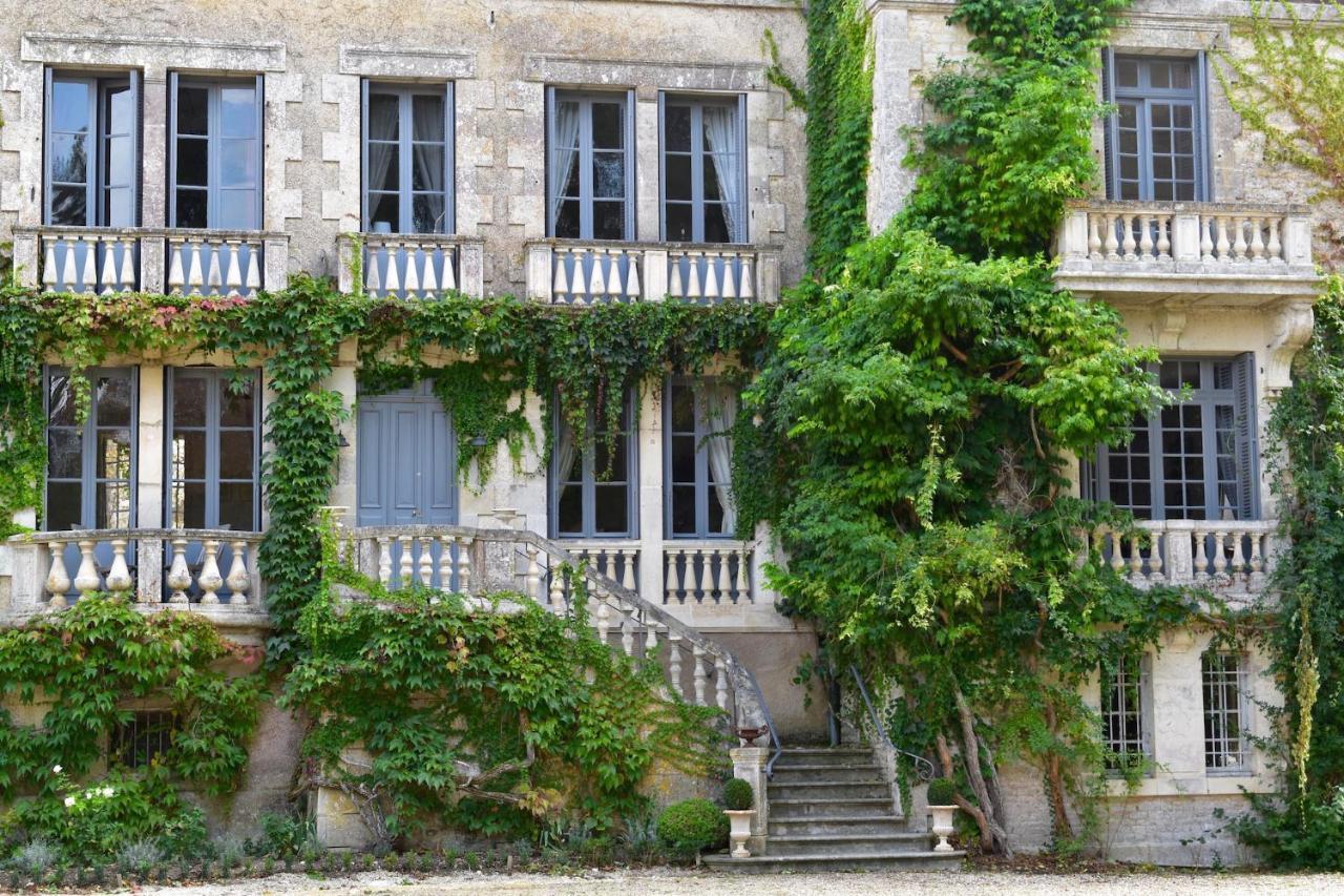 Bed and Breakfast Manoir De Plaisance Benon Exterior foto